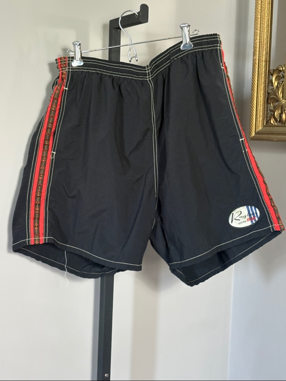 Raglan NZ VINTAGE Ocean Bay Size Large Black Swim Trunks